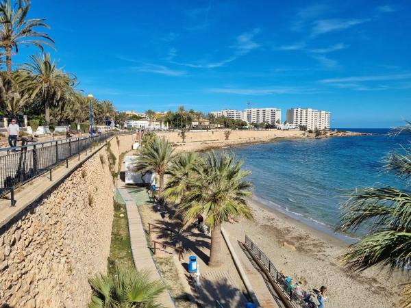Casa independiente en calle Carabela, 18