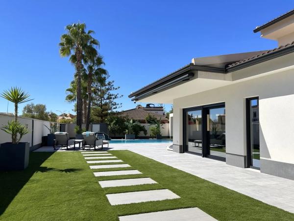 Casa independiente en ronda de Garcilaso de la Vega, 12