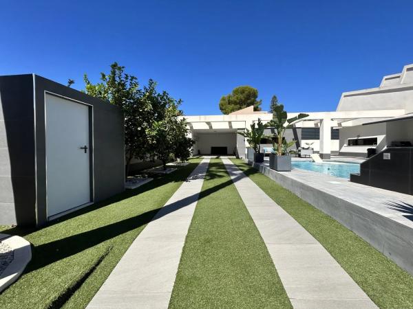 Casa independiente en ronda de Garcilaso de la Vega, 12