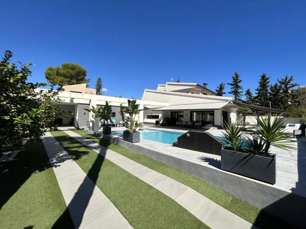 Casa independiente en ronda de Garcilaso de la Vega, 12