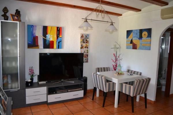 Chalet adosado en camino Pou de la Muntanya, 55