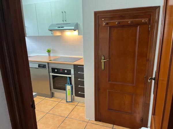 Chalet adosado en camino Pou de la Muntanya, 55