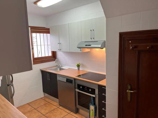 Chalet adosado en camino Pou de la Muntanya, 55