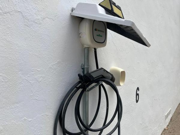 Chalet adosado en camino Pou de la Muntanya, 55