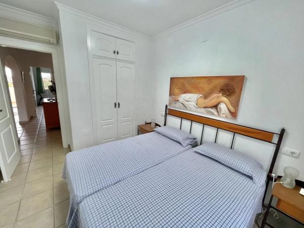 Piso en Barrio Les Bovetes-La Felicidad