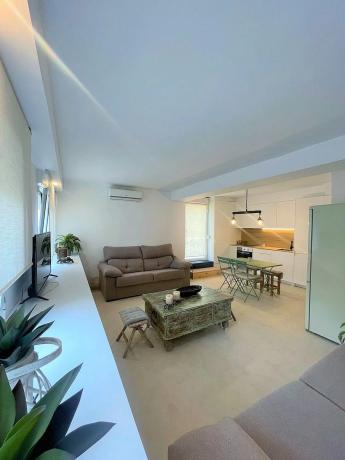 Estudio en calle Oceà Índic