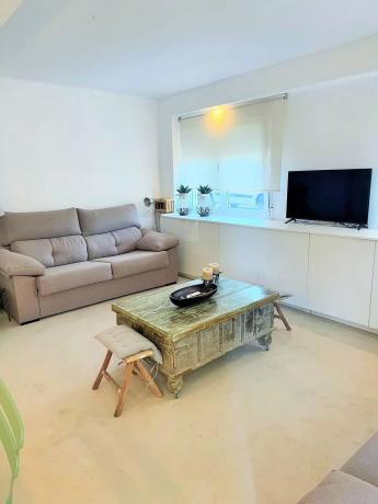 Estudio en calle Oceà Índic