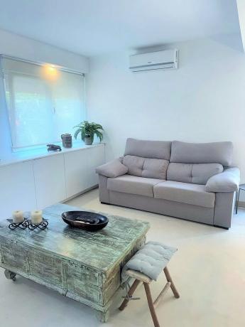 Estudio en calle Oceà Índic