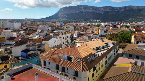 Chalet pareado en avenida del Cid