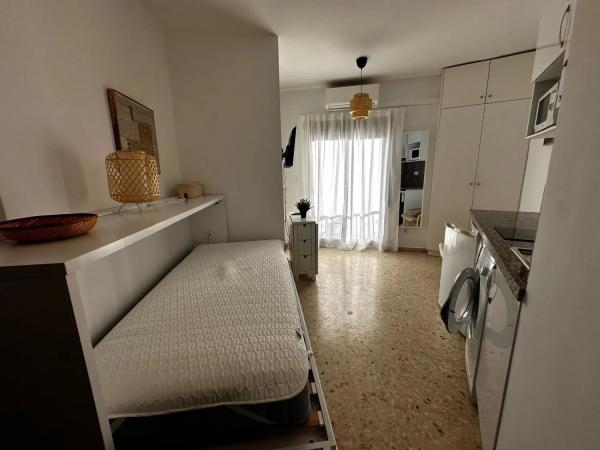 Estudio en Barrio Les Bassetes-El Marjal