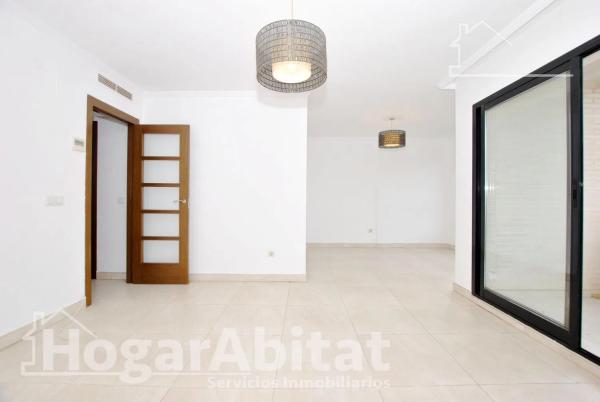 Piso en avenida Juan Chabás