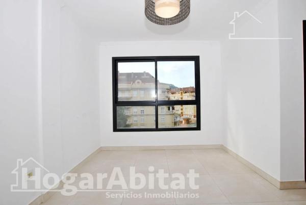 Piso en avenida Juan Chabás