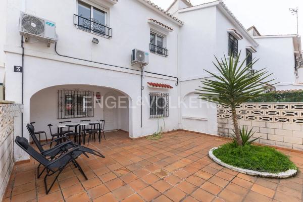 Chalet adosado en calle Oceà Antàrtic