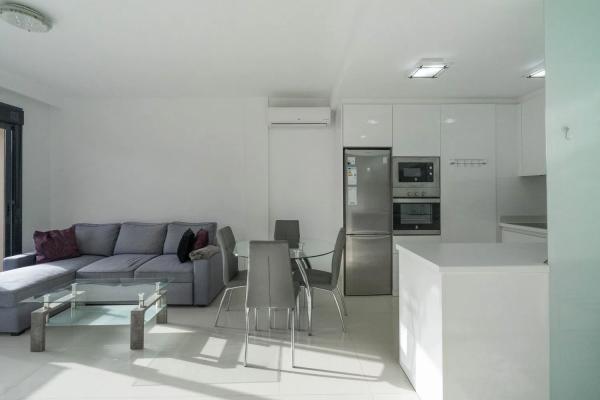 Piso en calle Ausias March