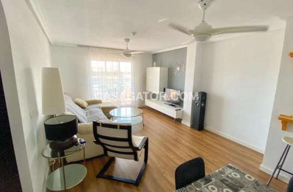 Piso en Mil Palmeras