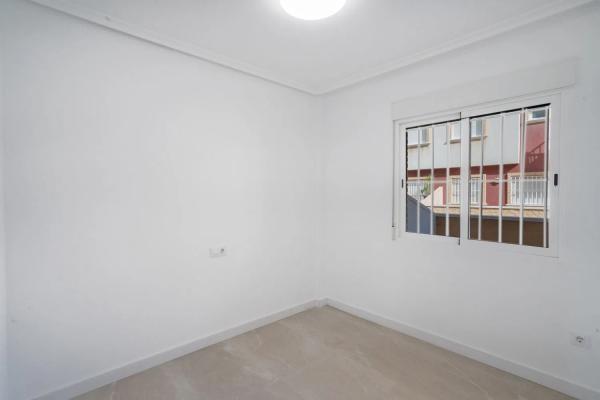 Piso en calle Madre de Dios Mojón