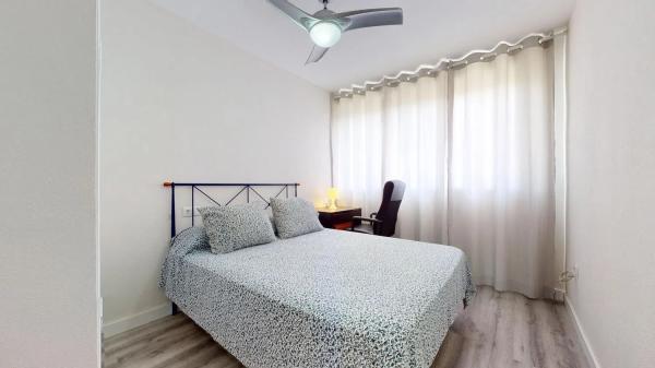 Chalet adosado en calle Ajedrea