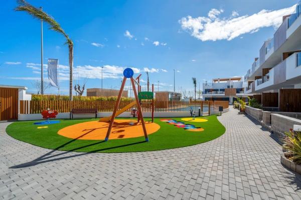 Piso en avenida Comunidad Valenciana, 8