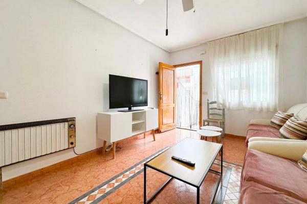 Chalet adosado en calle Pedro Sánchez