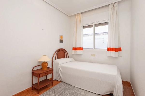 Chalet adosado en calle Pedro Sánchez