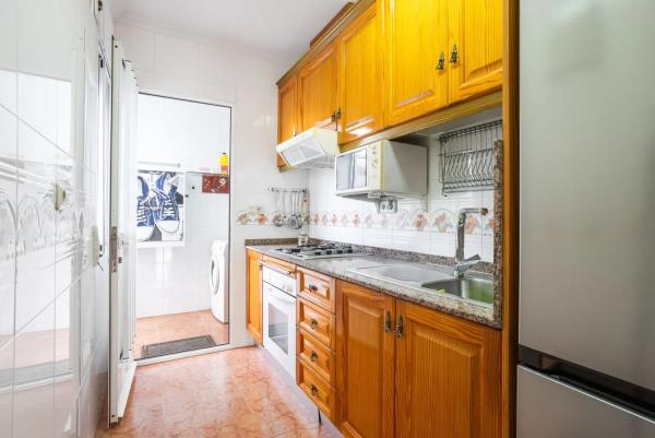 Chalet adosado en calle Pedro Sánchez