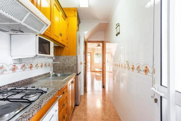 Chalet adosado en calle Pedro Sánchez