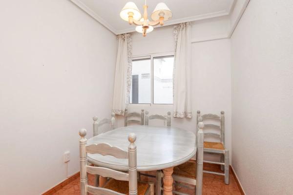 Chalet adosado en calle Pedro Sánchez