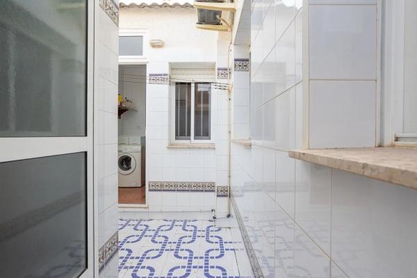 Chalet adosado en calle Pedro Sánchez