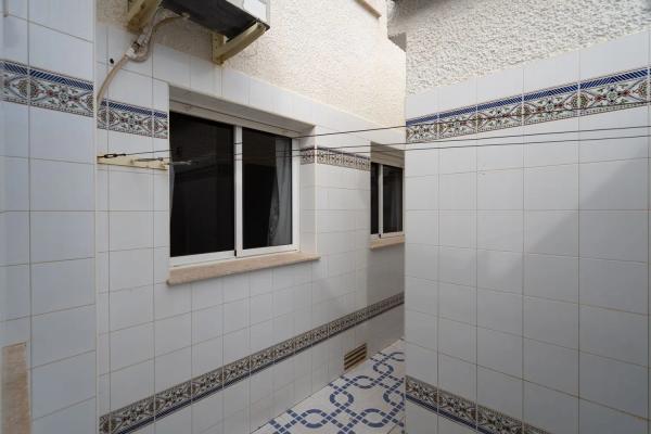 Chalet adosado en calle Pedro Sánchez