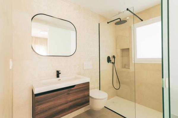 Casa independiente en calle Comunidad Andaluza