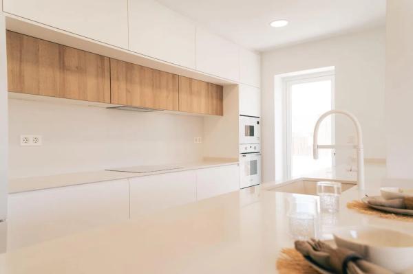 Casa independiente en calle Comunidad Andaluza