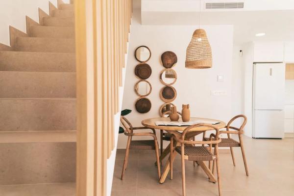 Casa independiente en calle Comunidad Andaluza