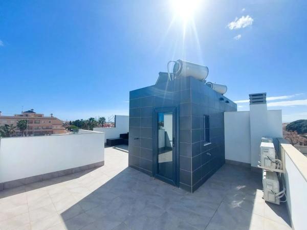 Chalet adosado en calle Parque Antonio Gálvez