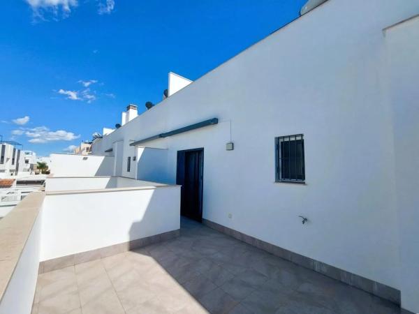 Chalet adosado en calle Parque Antonio Gálvez