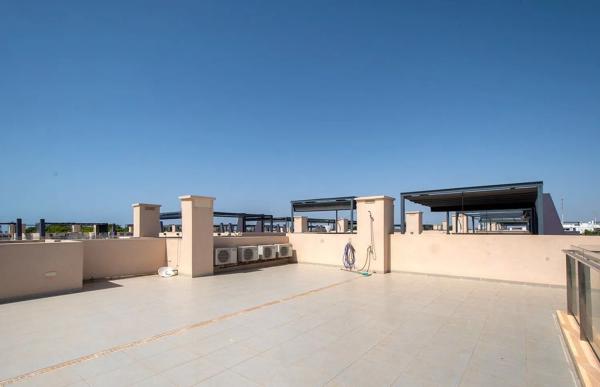 Ático en calle Veleta, 81