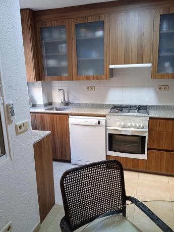 Chalet adosado en calle Remo