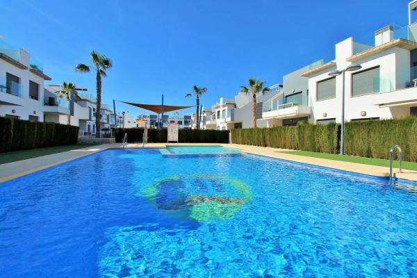 Piso en calle Comunidad Andaluza, 12