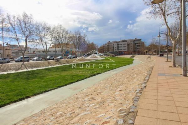 Chalet en Zona Pueblo