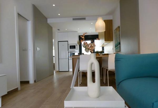 Chalet adosado en avenida de las Villas, 78