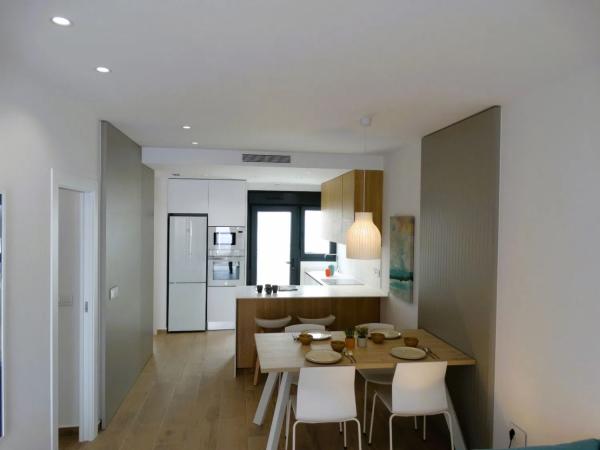 Chalet adosado en avenida de las Villas, 78