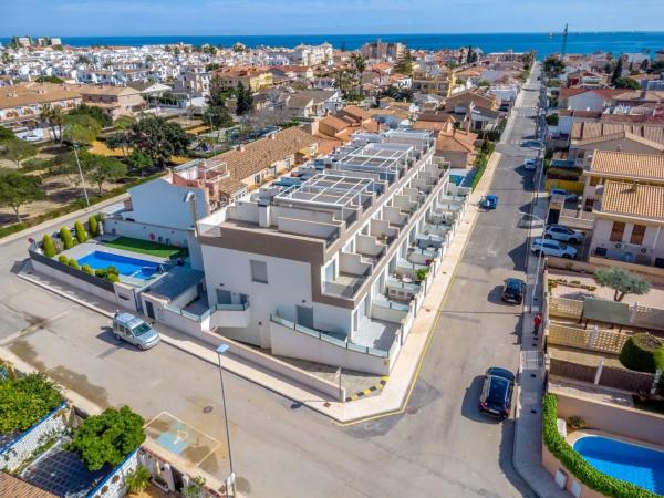 Chalet adosado en calle Remo s/n