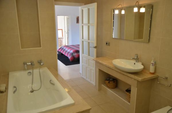 Casa independiente en calle Alerce, 8