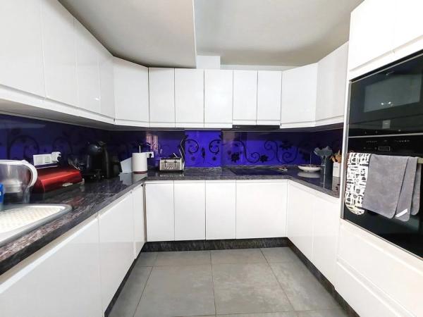 Casa independiente en calle Madroño