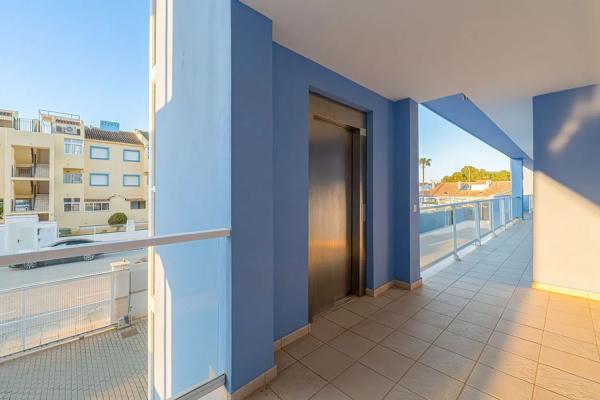 Piso en venta en calle Italia