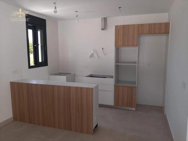 Casa independiente en calle Belice