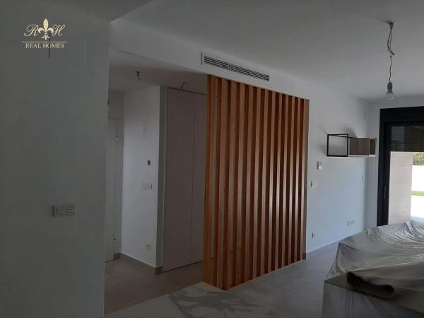 Casa independiente en calle Belice