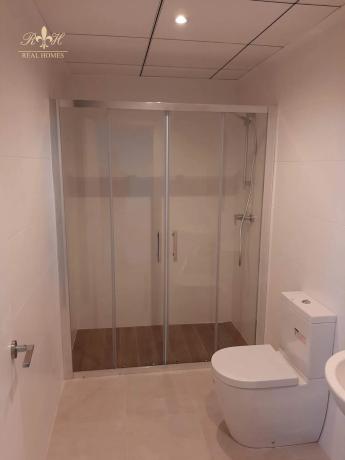 Casa independiente en calle Belice