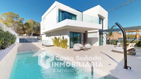 Casa independiente en calle Ribera