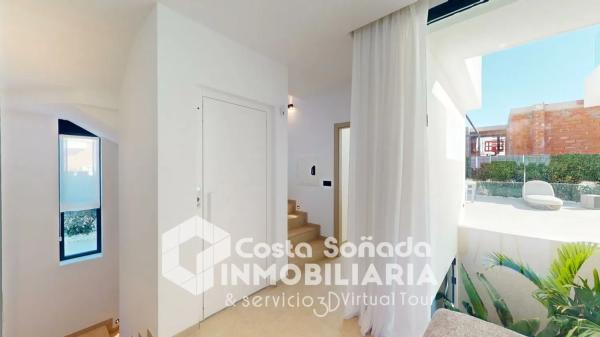 Casa independiente en calle Ribera