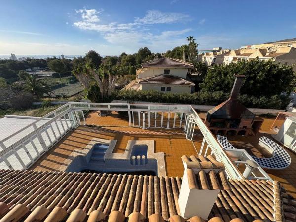 Casa independiente en calle Berruguete